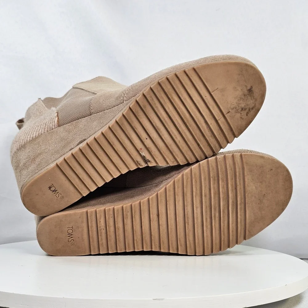 TOMS Kelsey Tan Suede Herringbone Wedge Ankle Booties 10018614 Womens 8.5